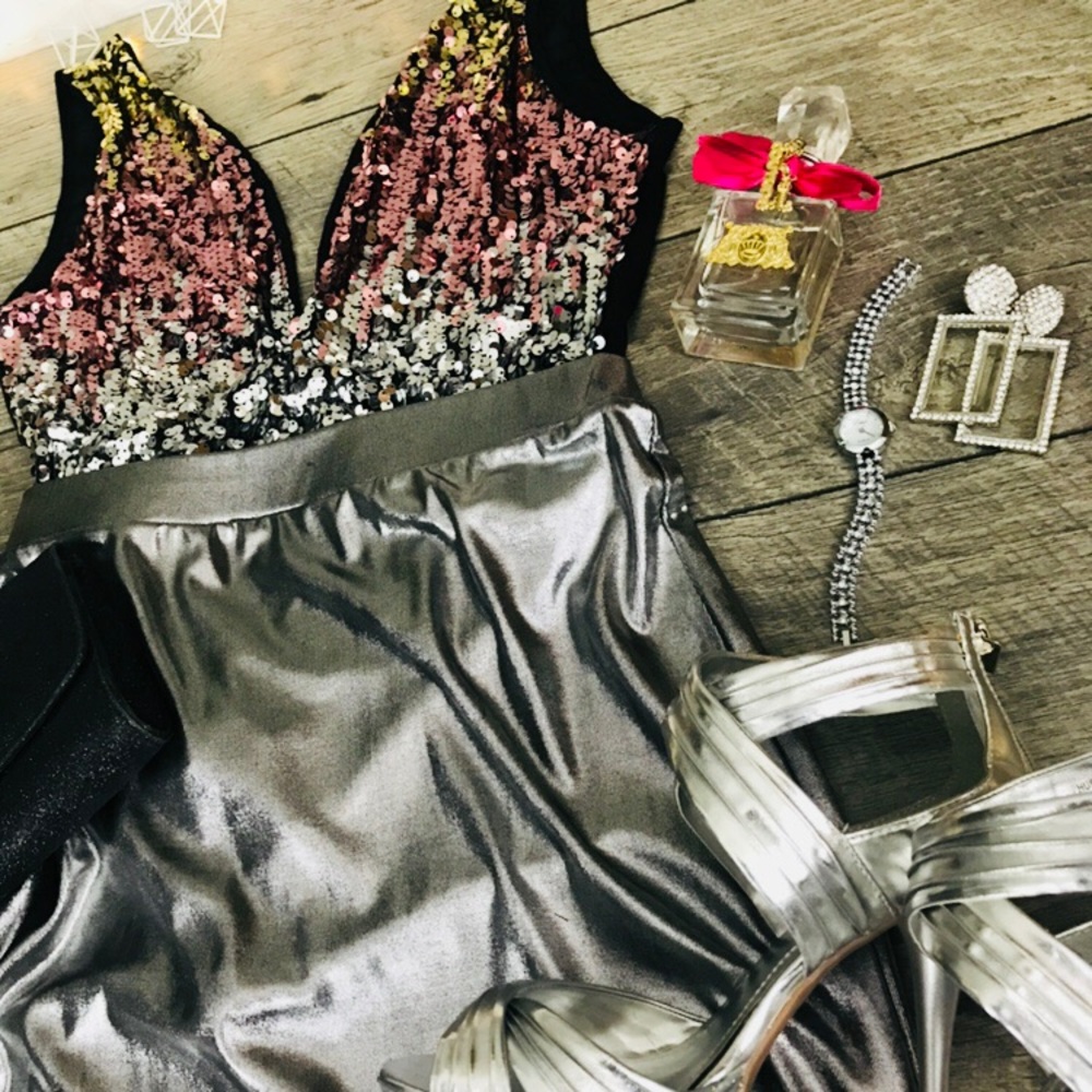 Sequins Tank Bodysuit - Picture 2 of 4